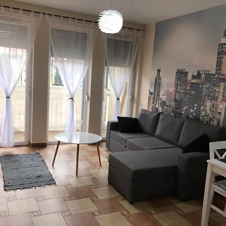 Beach Deluxe Apartman Hajdúszoboszló Eksteriør bilde